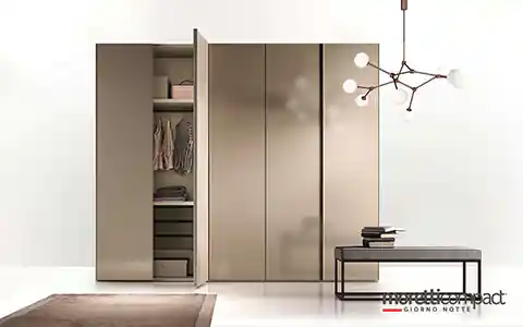 Armadio con ante battenti in specchio Bronzo Opaco