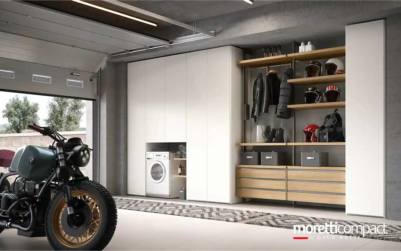 Armadio battente con modulo lavanderia e cabina con montanti
