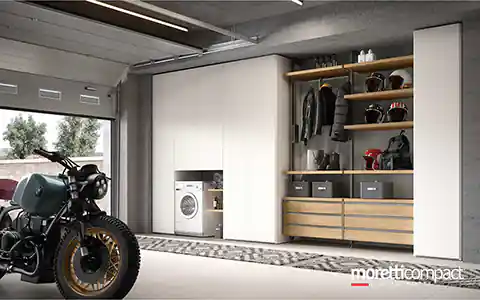 Armadio battente con modulo lavanderia e cabina con montanti